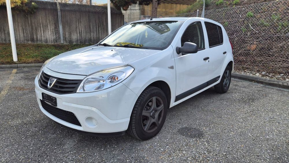 Dacia Sandero 1.6 Blackline