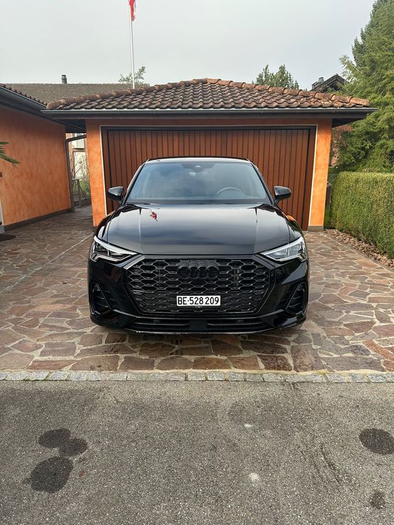 Audi Q3 Sportback 45 TFSI e S-Line Black Edition, top!