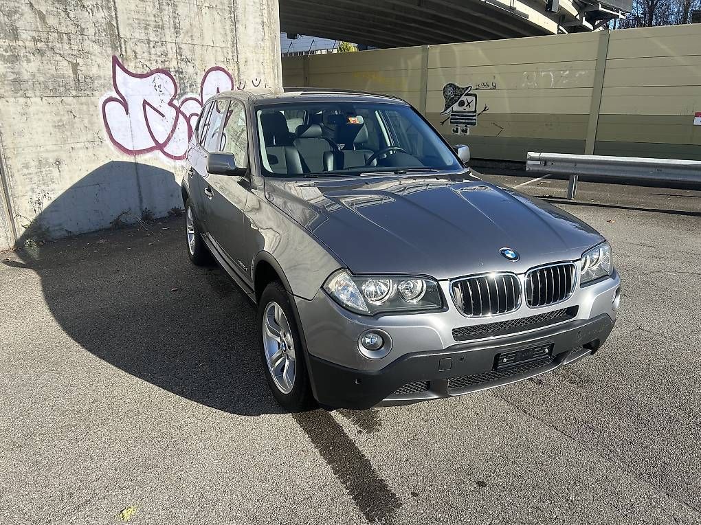 BMW X3 - SUV curato con qualità BMW in vendita - Image 1