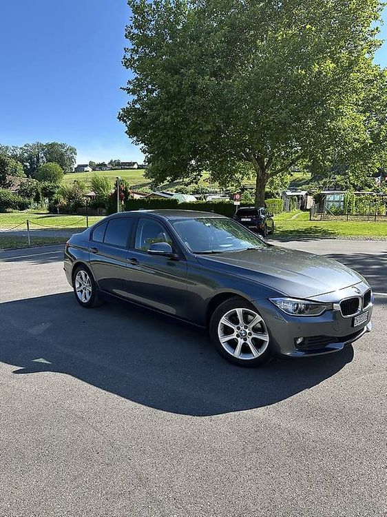 BMW 318d - Image 2