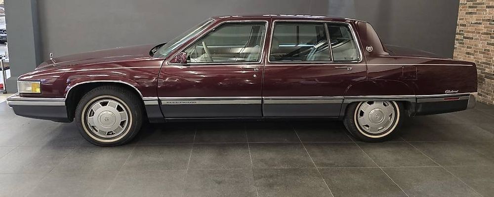 Cadillac Fleetwood 4.9 Sixty Special - veterano - Image 2