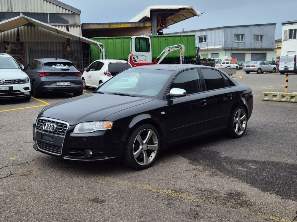 Audi S4 4.2 V8 Cambio manuale Quattro