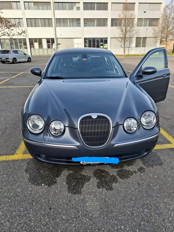 Jaguar S-Type, appena uscito dalla carrozzeria, ottimo stato, adatto per l'inverno!