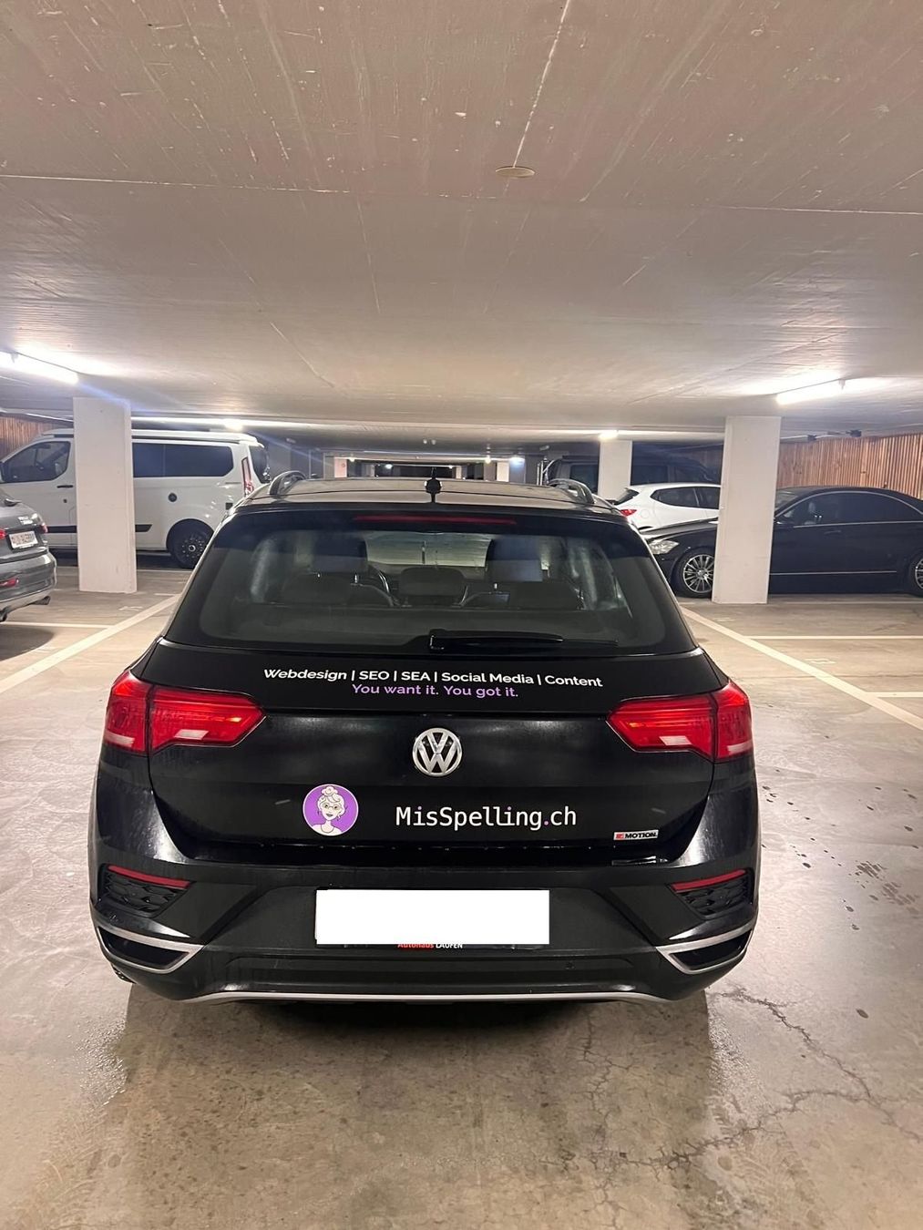 VW T-Roc 2.0 TSI 4motion - Image 3