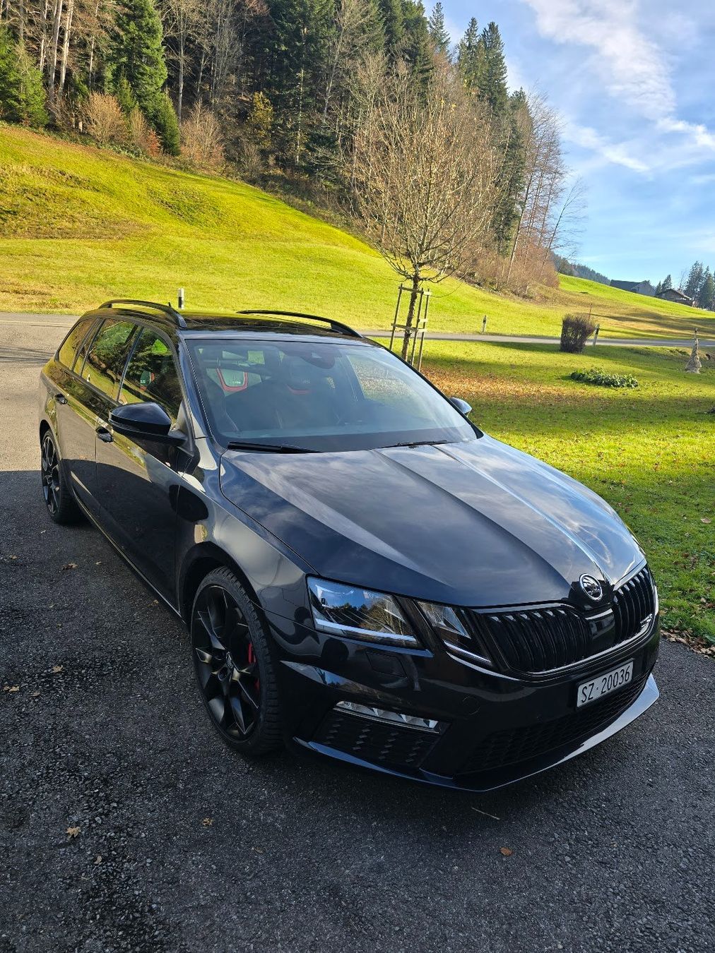 Skoda Octavia RS DSG 300 CV - Image 1