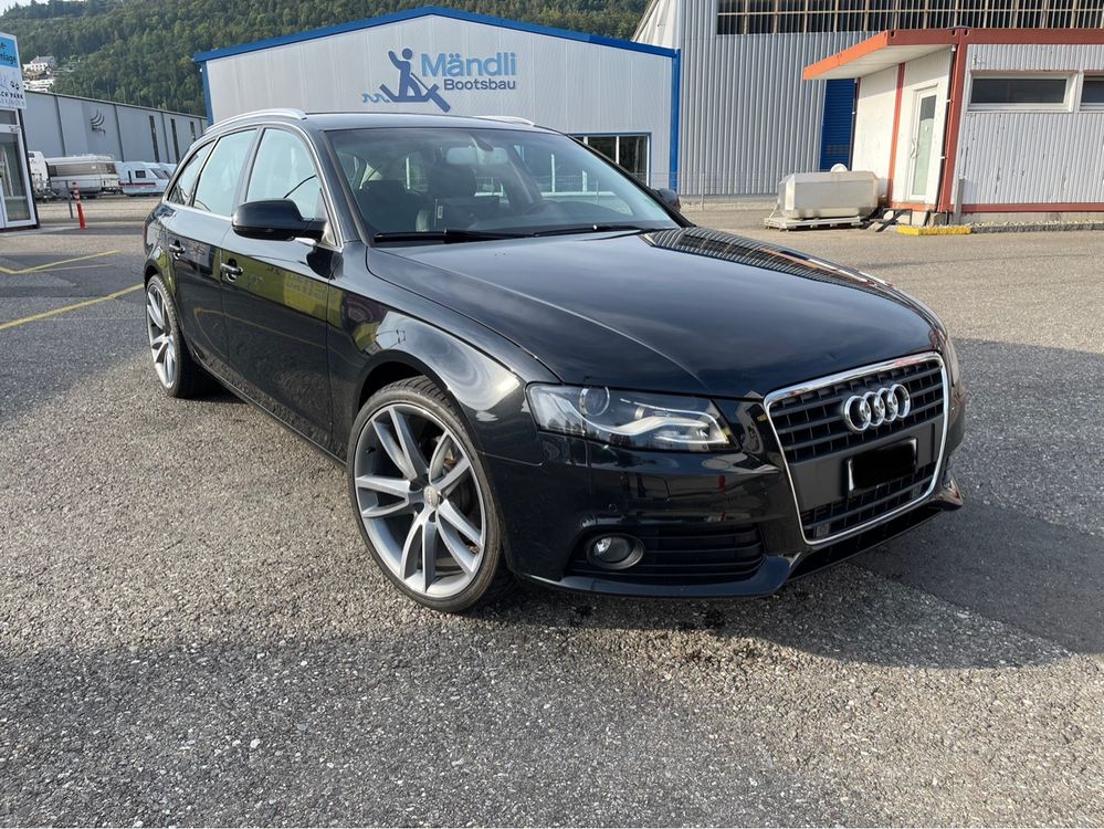 Audi A4 2.0TFSI Avant -Voll Audi Service/Unfallfrei/Bi-xenon