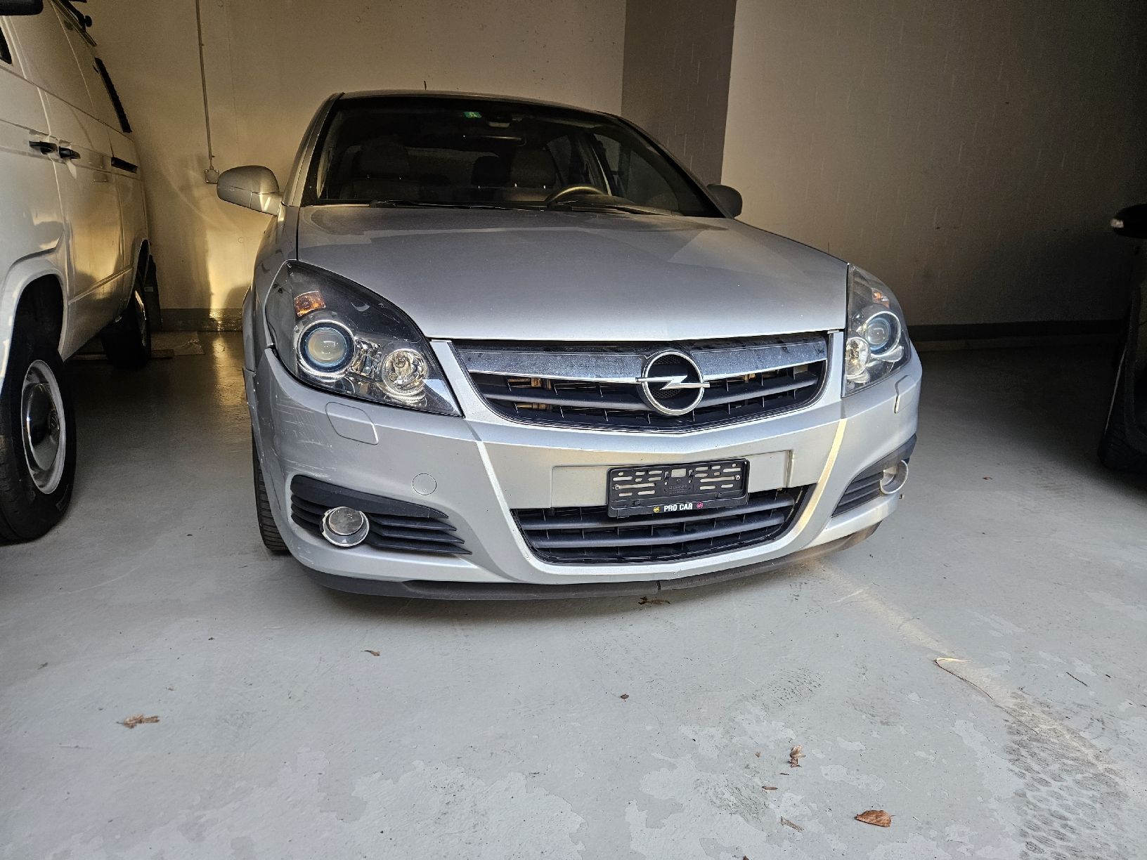 Opel Signum 2.8 V6 Turbo, Automatico - Image 1