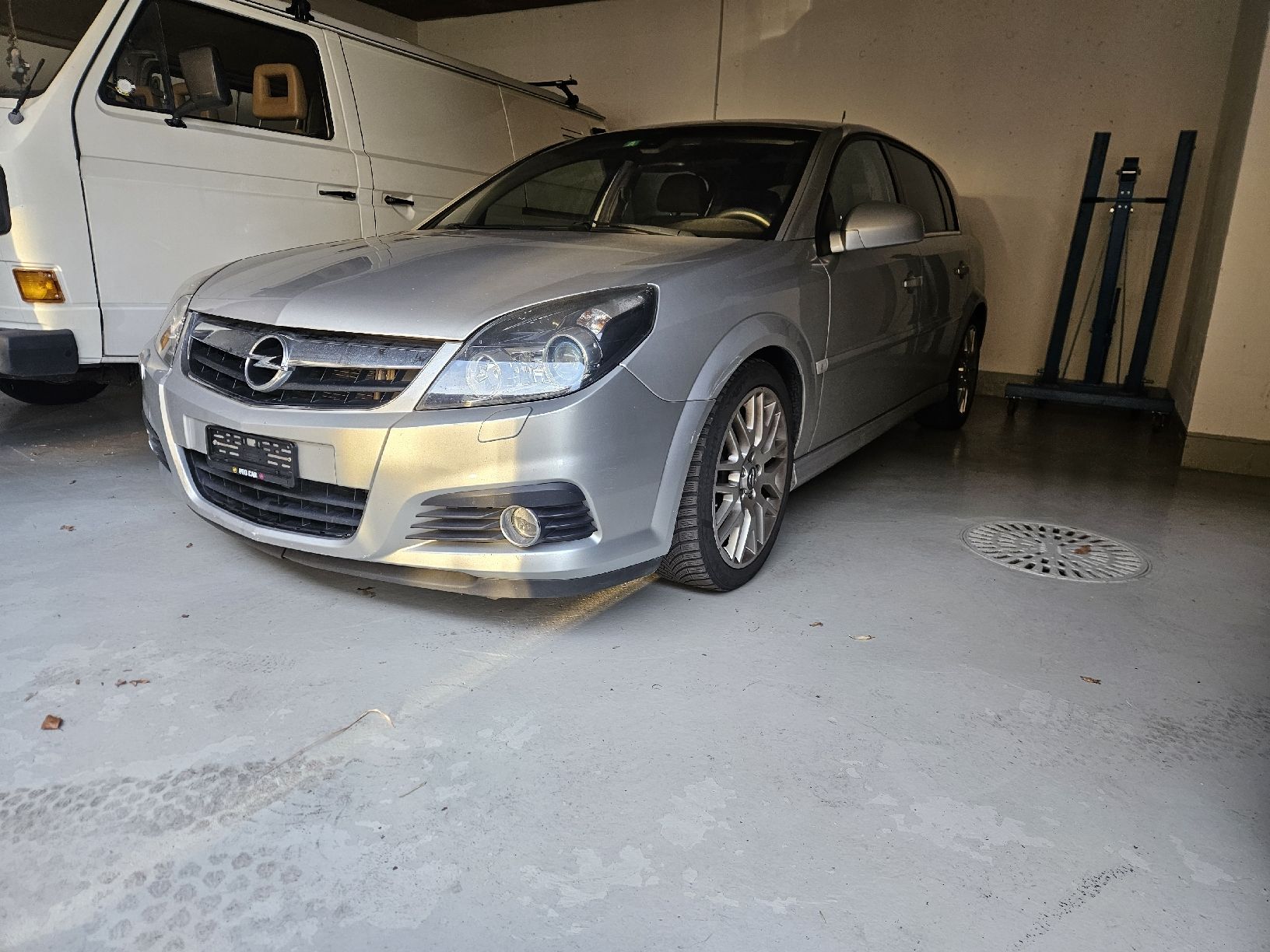 Opel Signum 2.8 V6 Turbo, Automatico - Image 3
