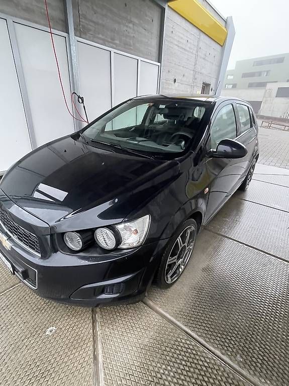 Chevrolet Aveo 1.4 - Image 1