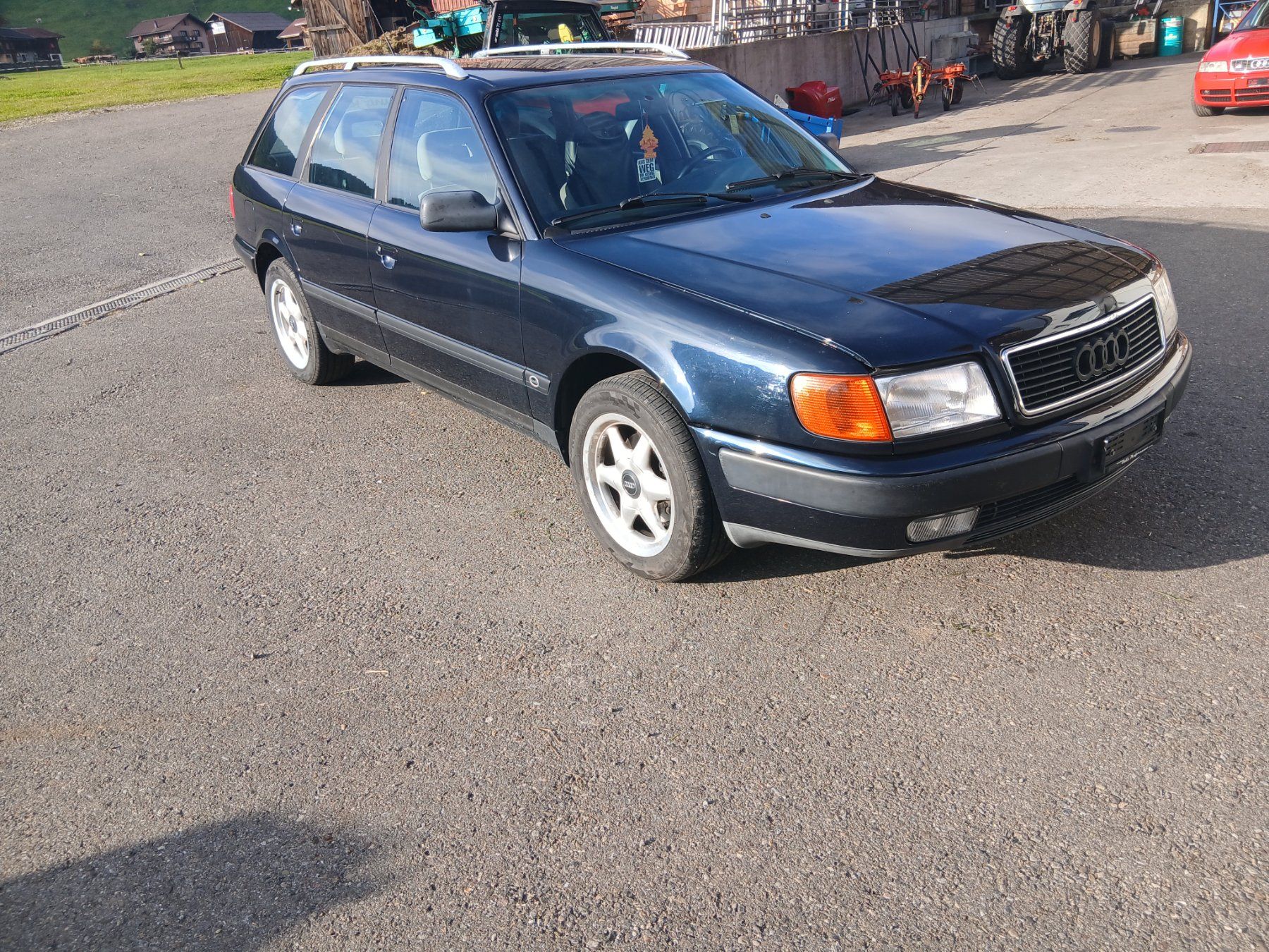 Audi 100 Avant - Image 1