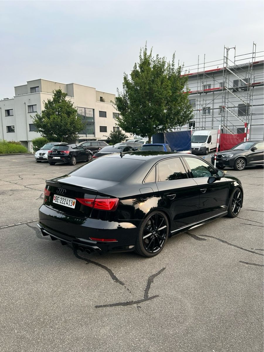 Audi S3 Limousine 2.0 TFSI - Image 1