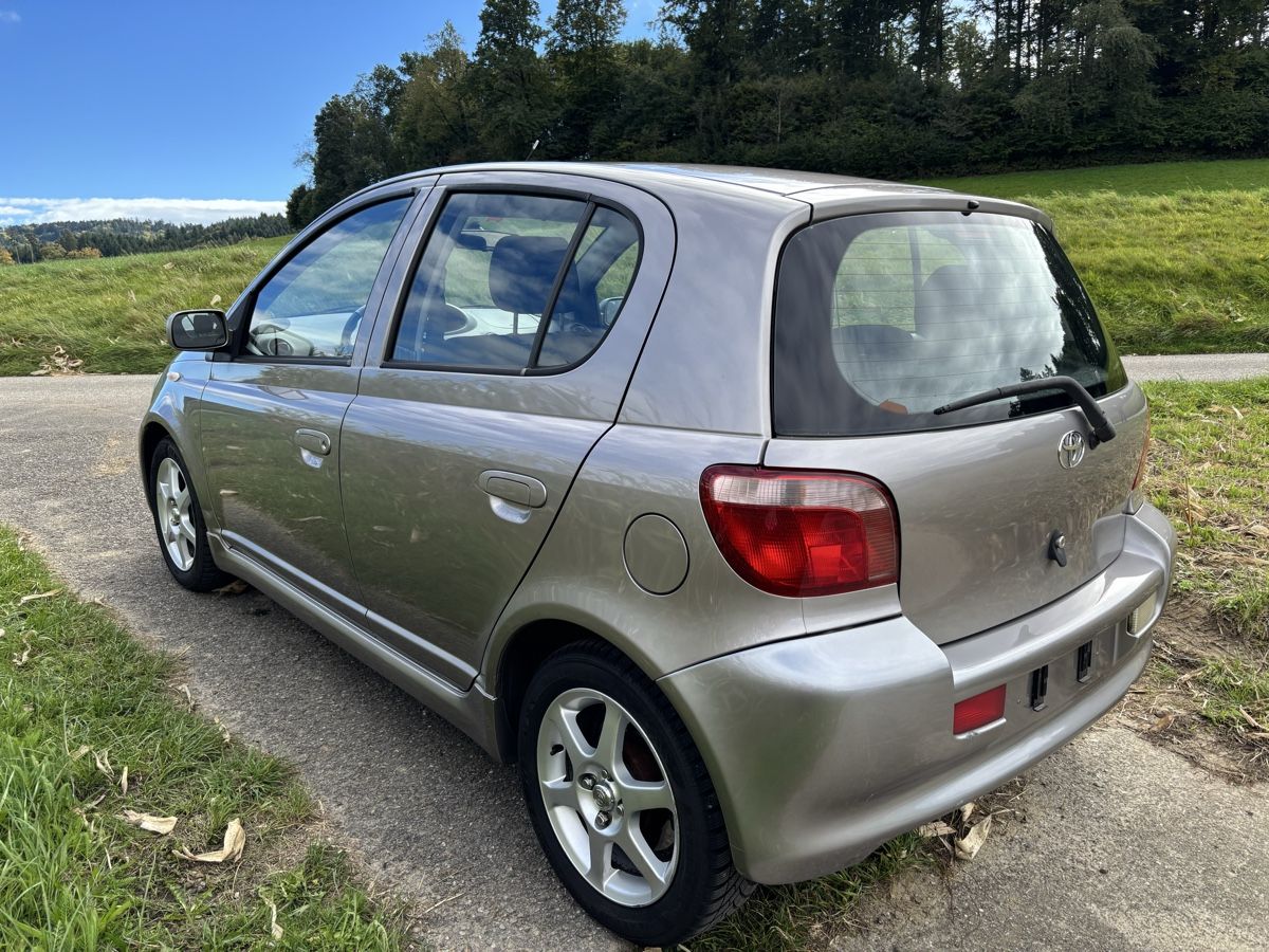 Toyota Yaris TS 1.5 da MFK 11.2025 - Image 3