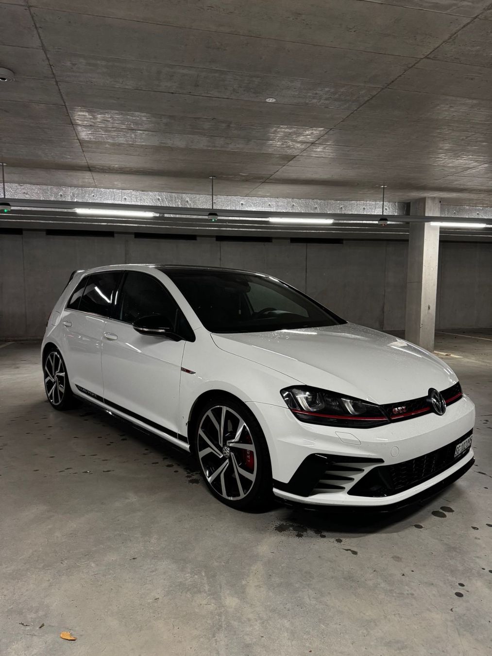 VW Golf 7 GTI Clubsport - Image 1
