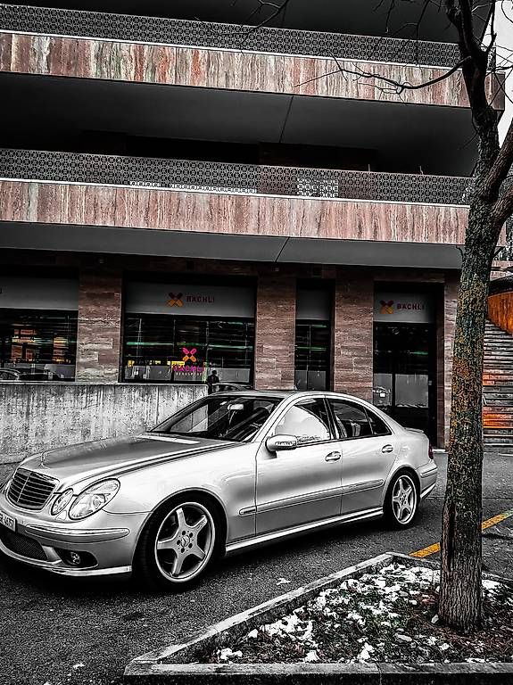 Mercedes W211 E500 AMG - Image 3