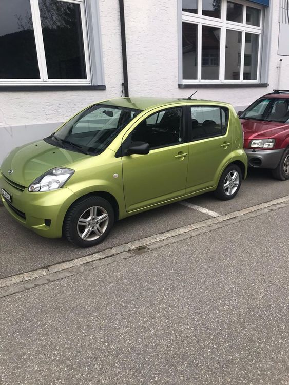 Daihatsu Sirion, un’auto a quattro ruote motrici efficiente e affidabile - Image 2