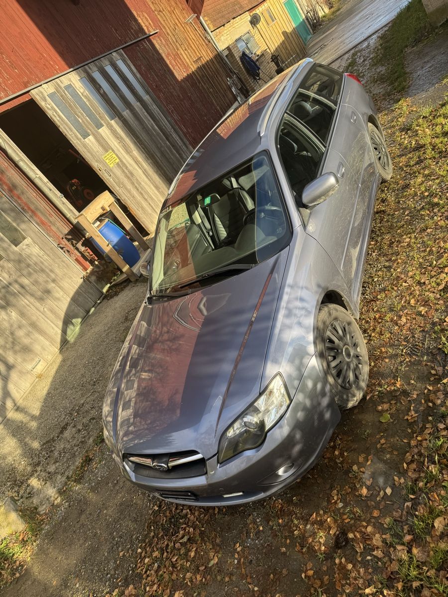 Zuverlässiger Subaru Legacy Kombi Automat - Image 1