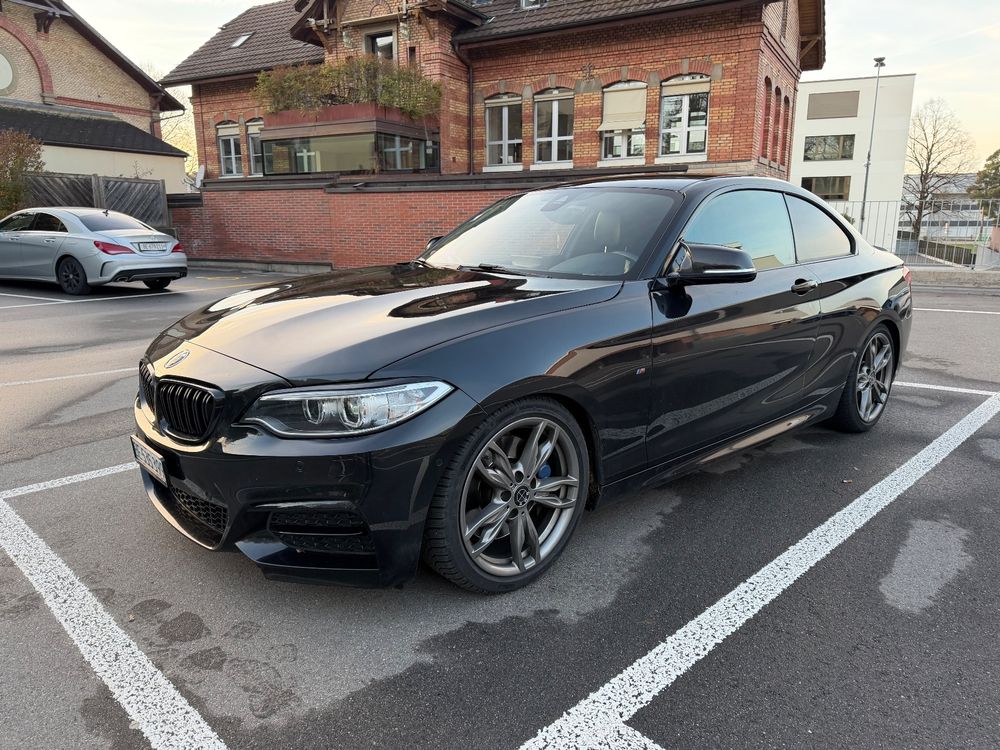 BMW M235i