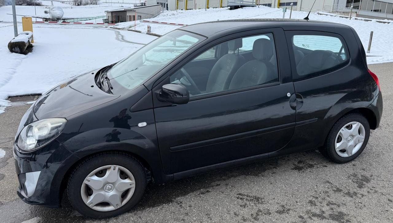 Belle RENAULT Twingo 1.2. 75CV del 2011 Valutata - Image 1