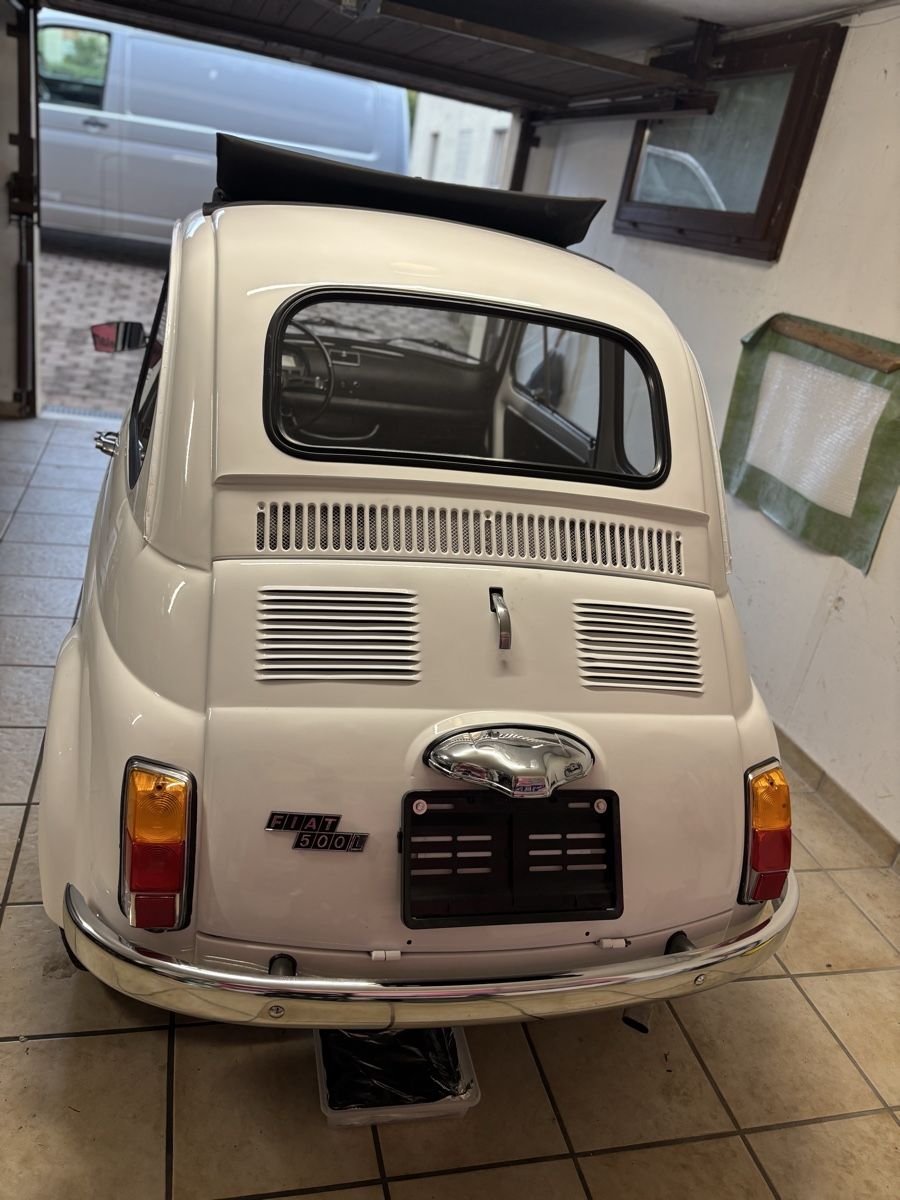Fiat 500 1973 completamente restaurato, appena uscito dalla carrozzeria con veterano - Image 3