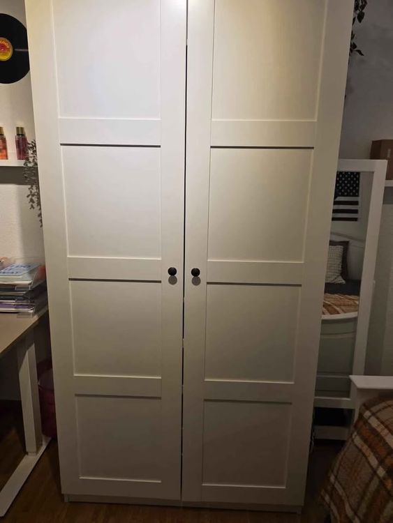 Armadio Ikea con arredamento interno 201 x 100 x 58 cm