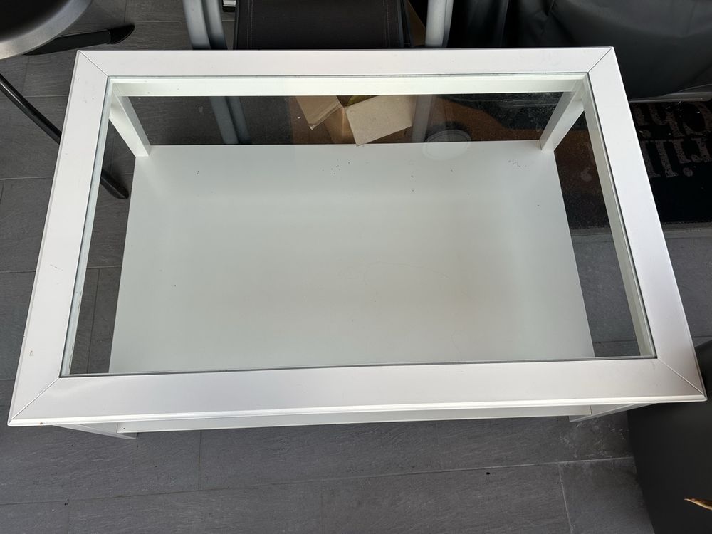 IKEA Tavolo da salotto bianco con piano in vetro