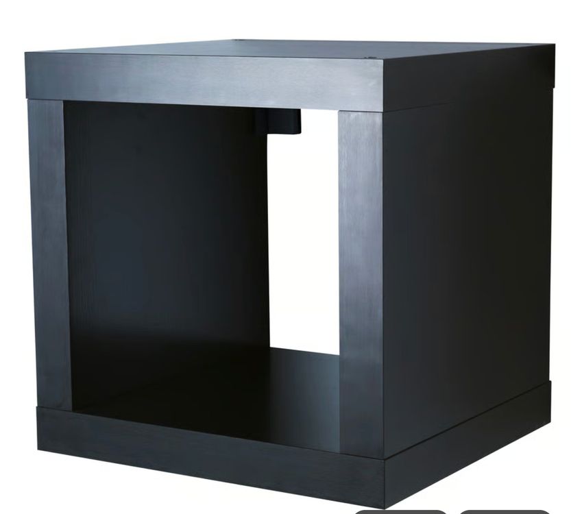 Modulo di scaffale IKEA, nero