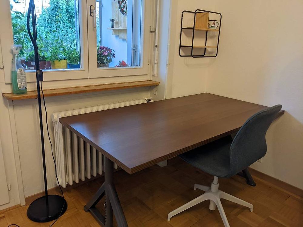 Ikea Idasen scrivania da ufficio