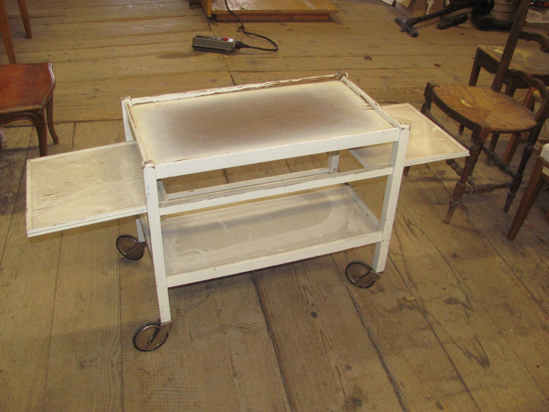 Servierboy Trolley Bauhaus ? Antik Auszieh Tablare LIQ - Image 1