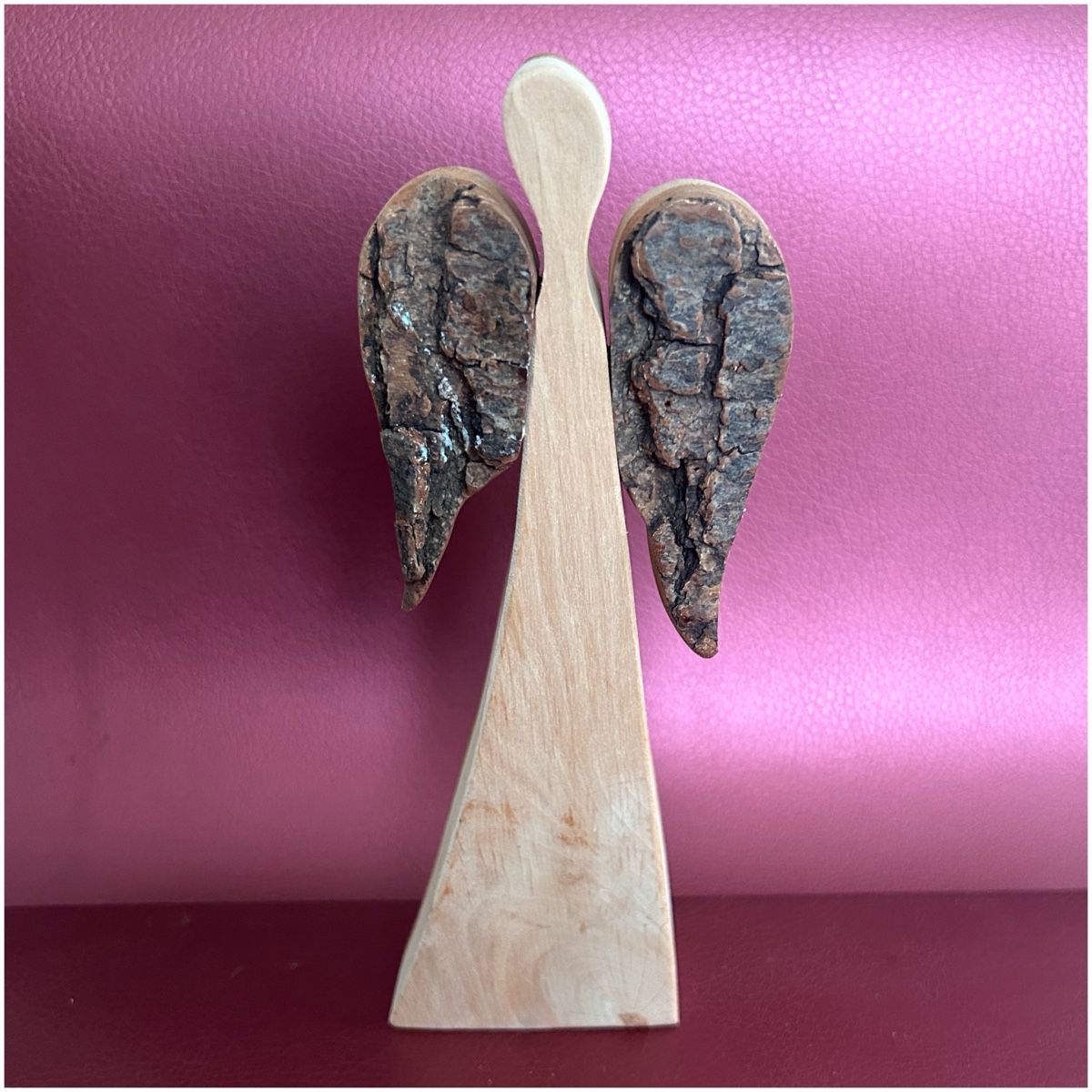 Angelo di legno con le radici rivolte - 18 cm - Image 1