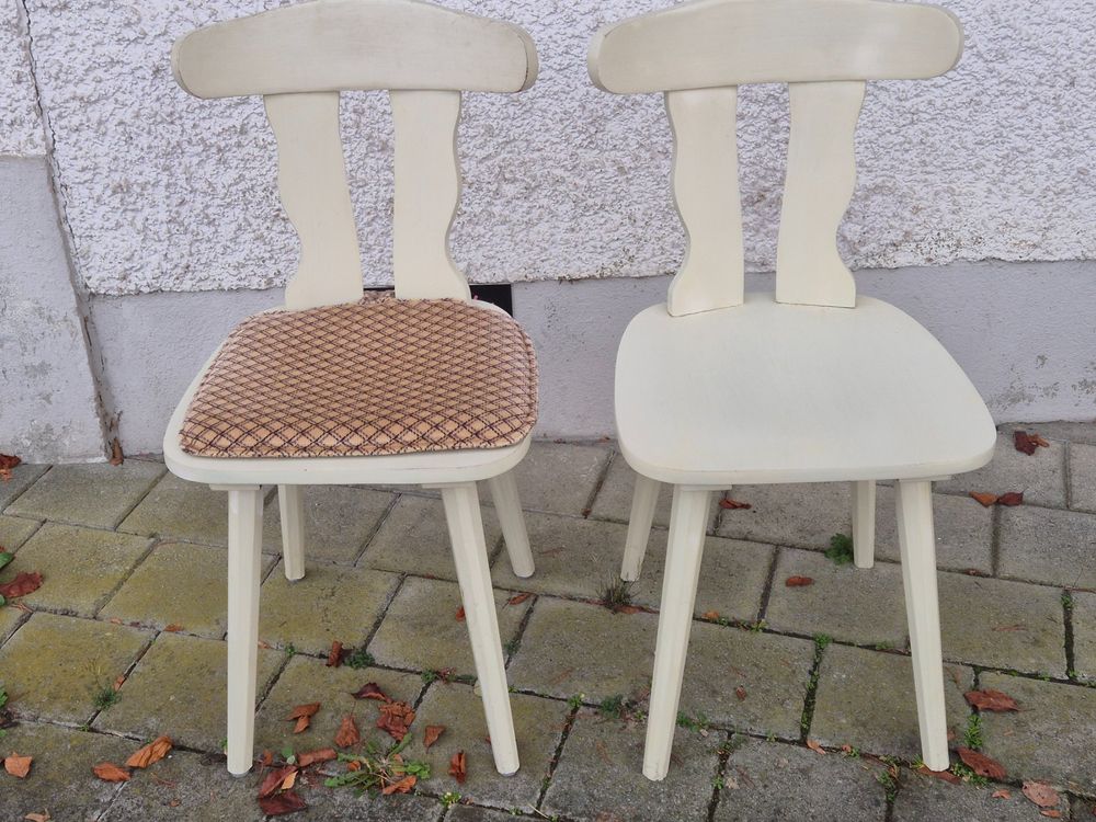 2er Set di sedie in legno vintage, stile country, in ottimo stato!