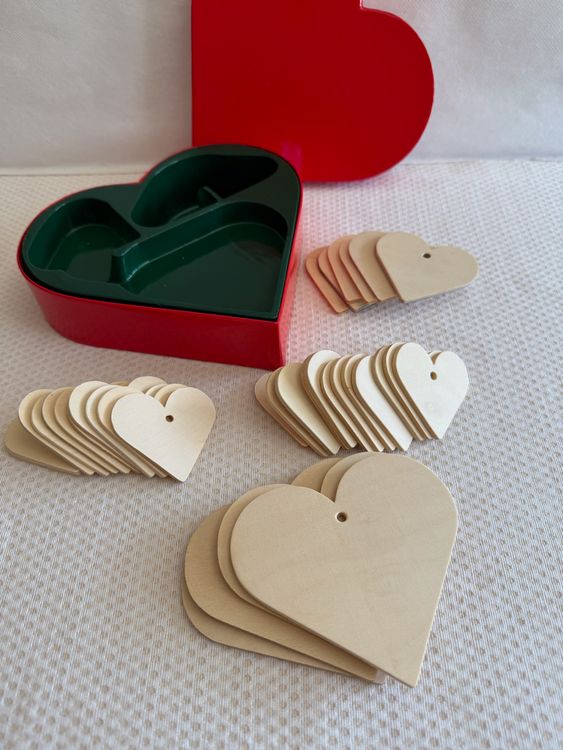 Cuore in legno per bricolage