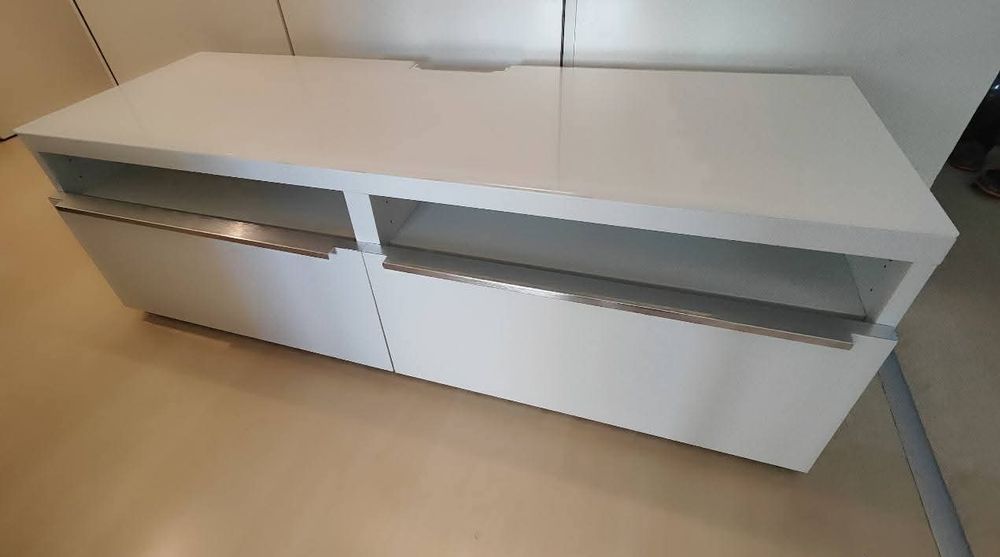 BESTÅ TV-bank con cassetti e piano in vetro