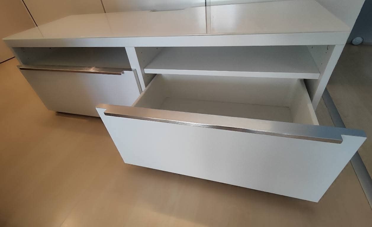 BESTÅ TV-bank con cassetti e piano in vetro - Image 3