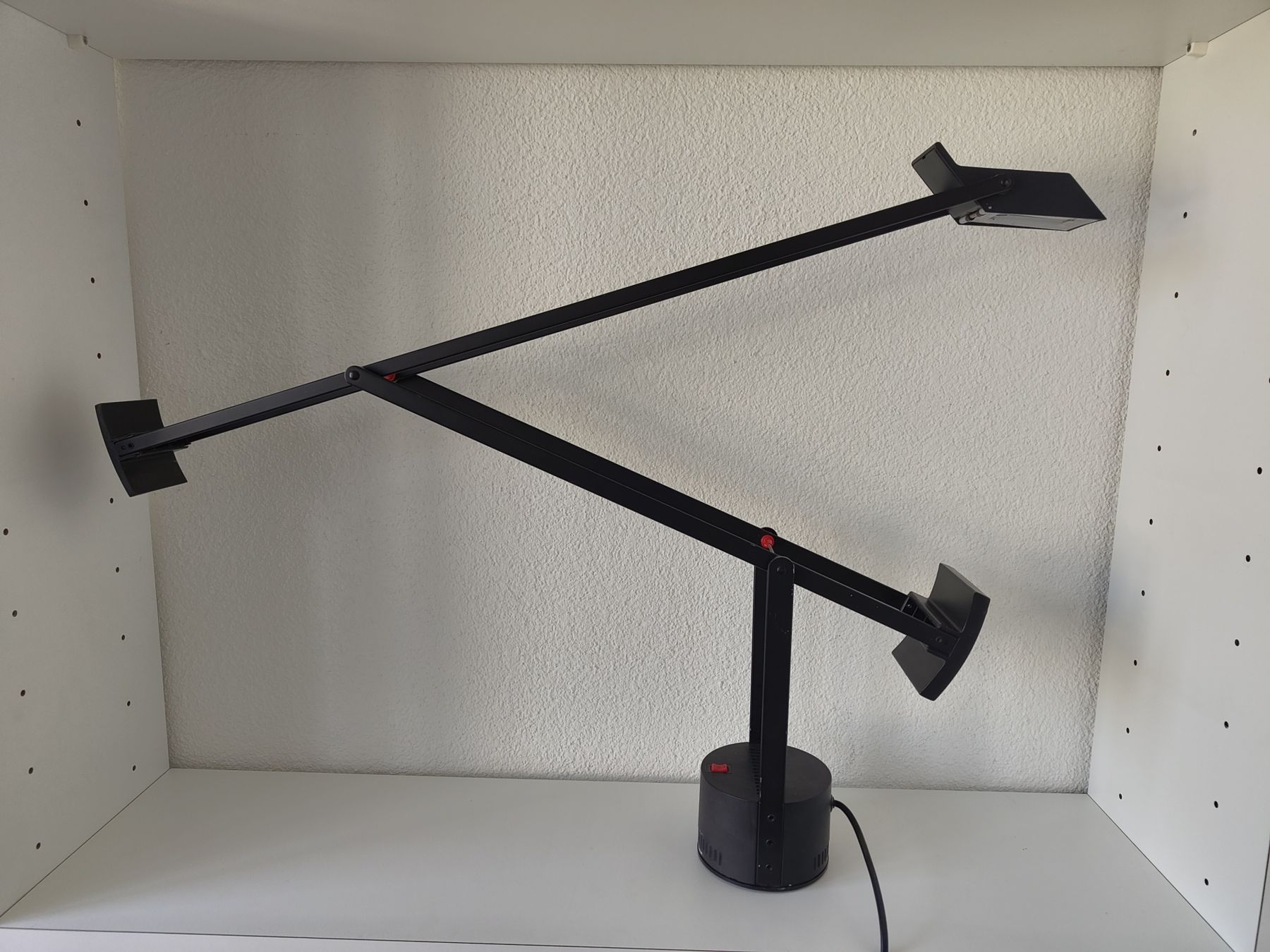 Artemide Tizio - Image 1