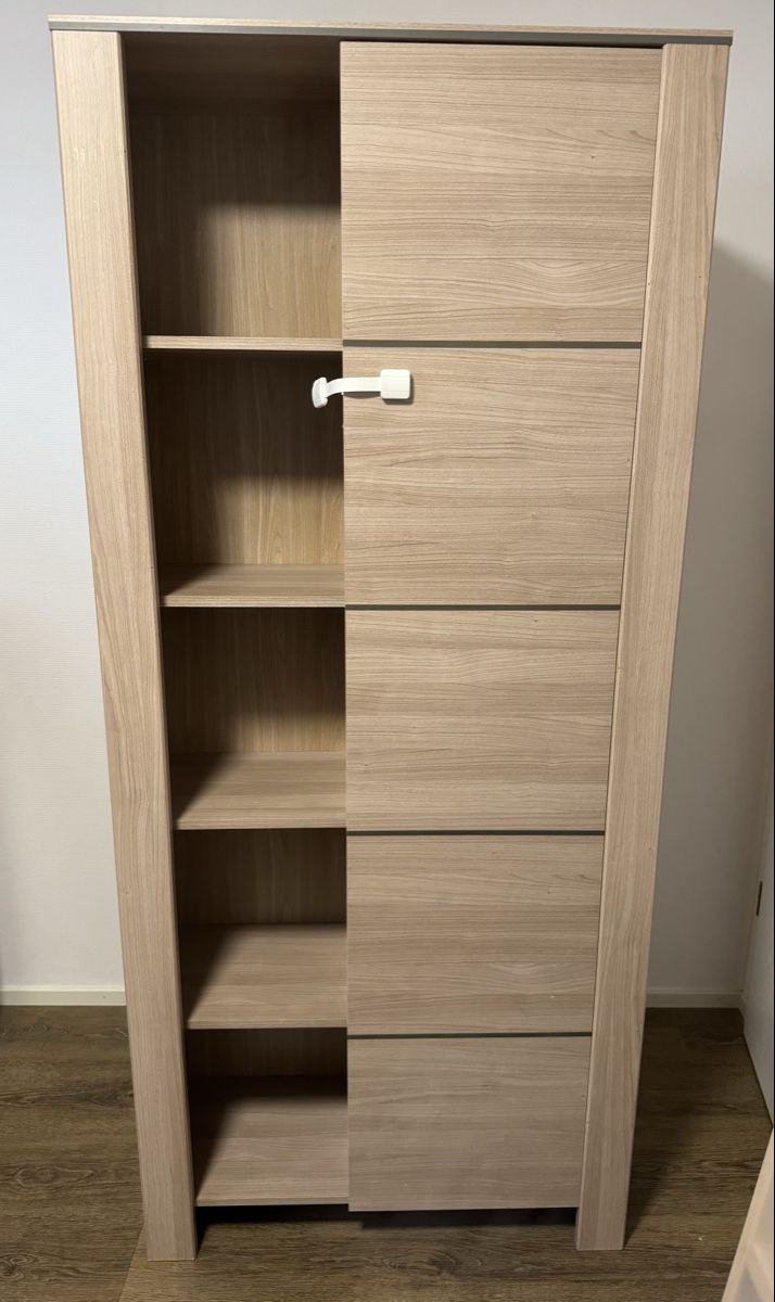 Armadio 180cm x 80cm x 34cm - Image 1