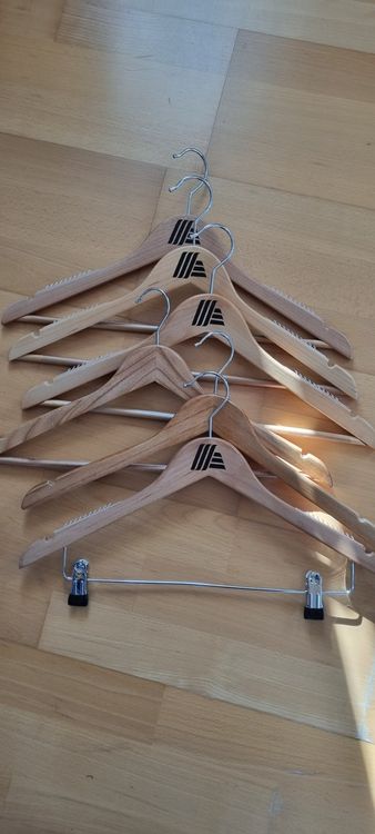 Appendiabiti in legno, appendiabiti per pantaloni, set da 6, ottimo stato!