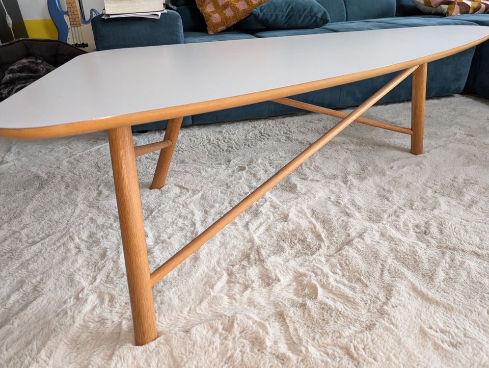 Couch table white / wood