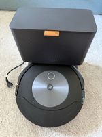 Roomba j7+ con pezzi di ricambio GRATIS – Ottimo stato! - Image 3