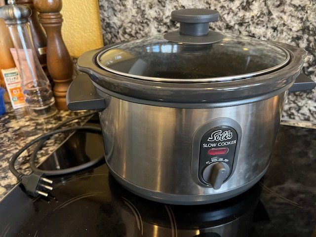 Solis Slow Cooker con libro di cucina per una cucina raffinata - Image 1
