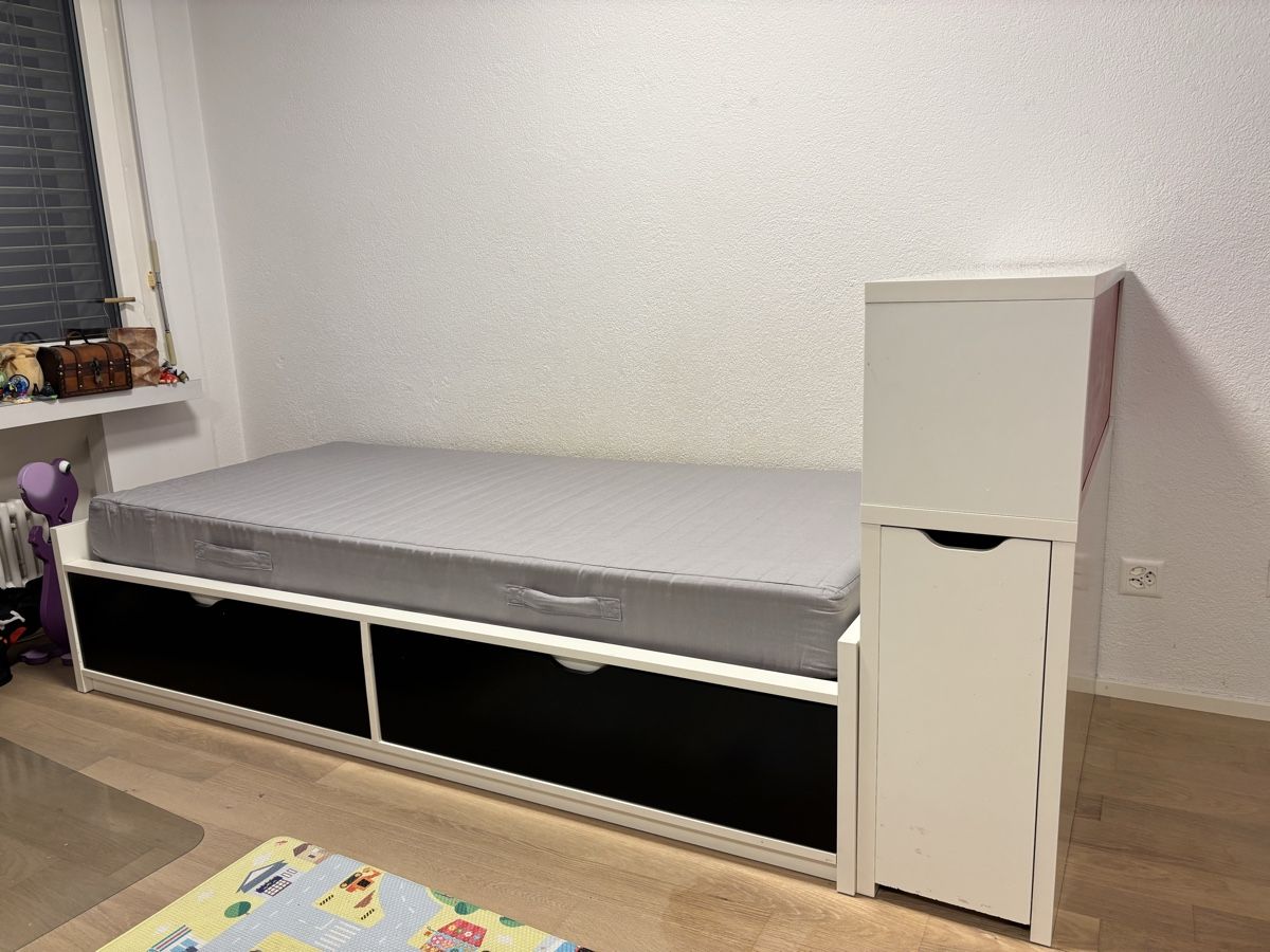 Letto singolo con spazio di archiviazione e materasso, ottimo stato! - Image 1