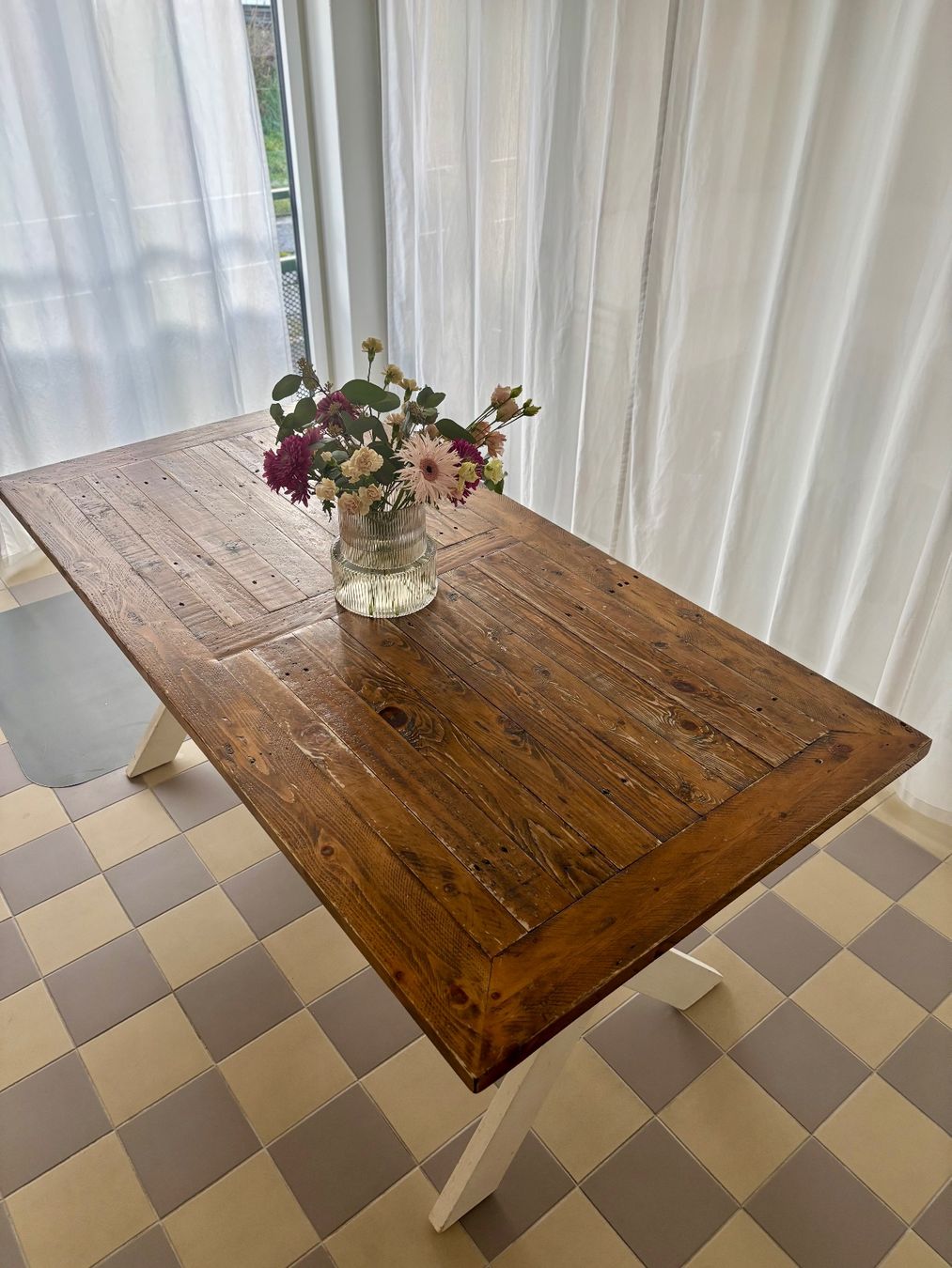 Tavolo da pranzo rustico in legno massello - Image 1