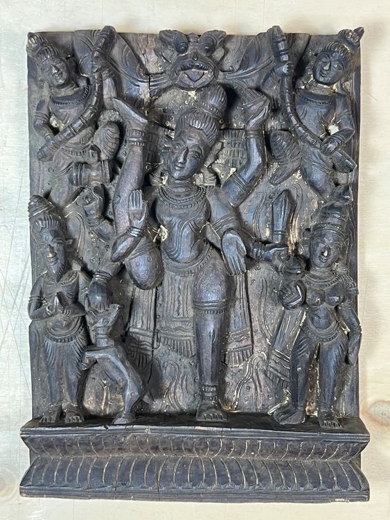Vecchia intagliata in legno indiana Shiva Nataraja scena 1920-1950