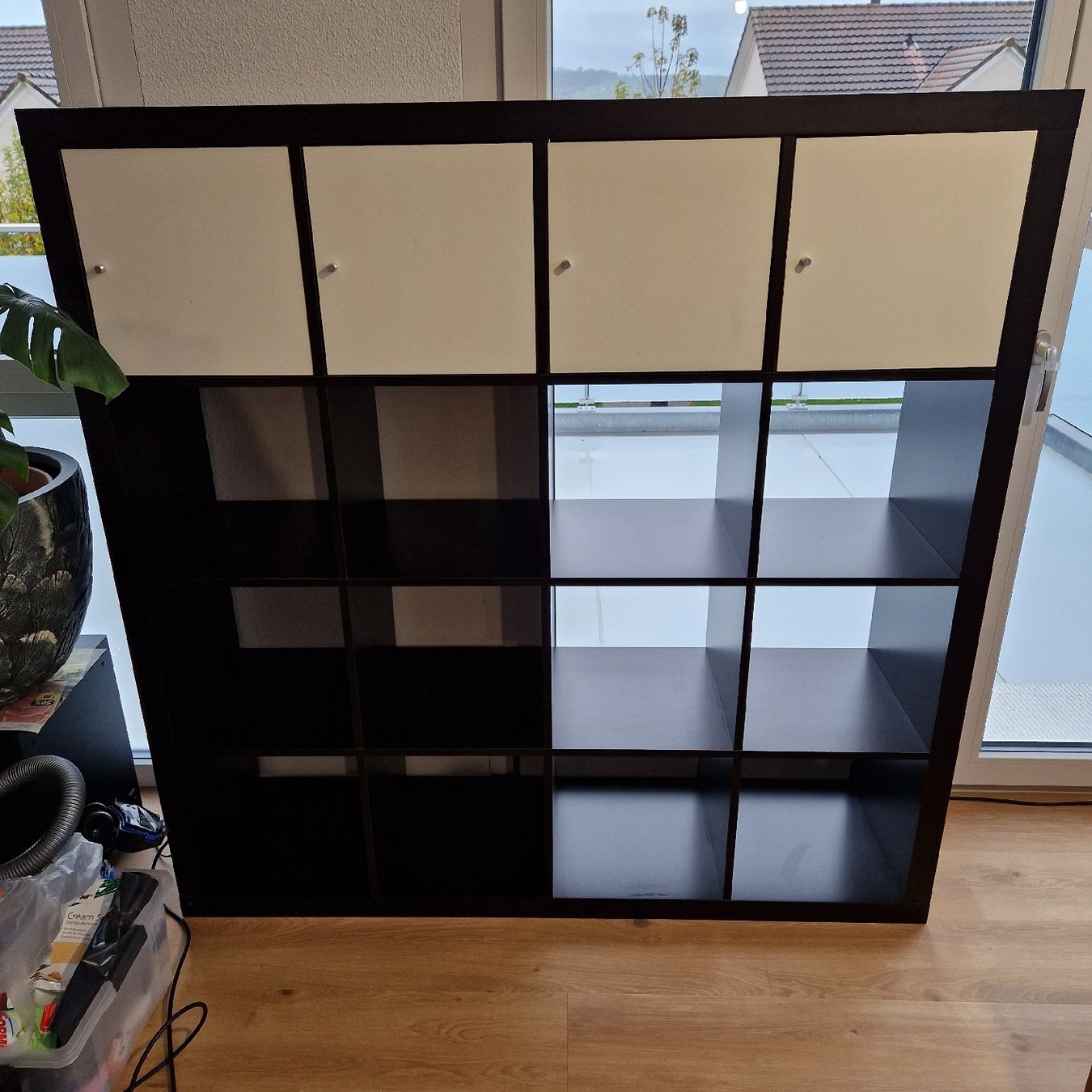 Regal Kallax marrone scuro – Molto spazio di archiviazione! - Image 3
