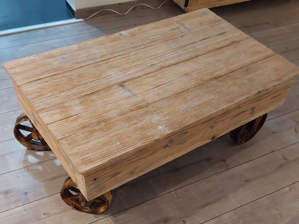 "Vintage" tavolino, tavolino con ruote