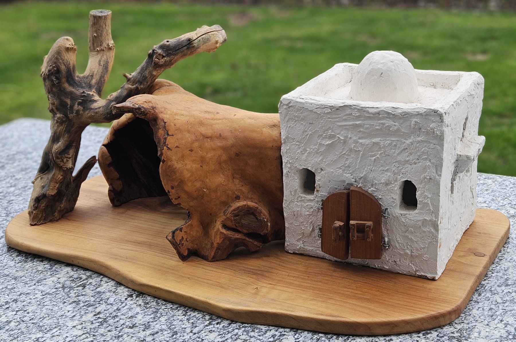 Grande presepe natalizio con un albergo - Image 1