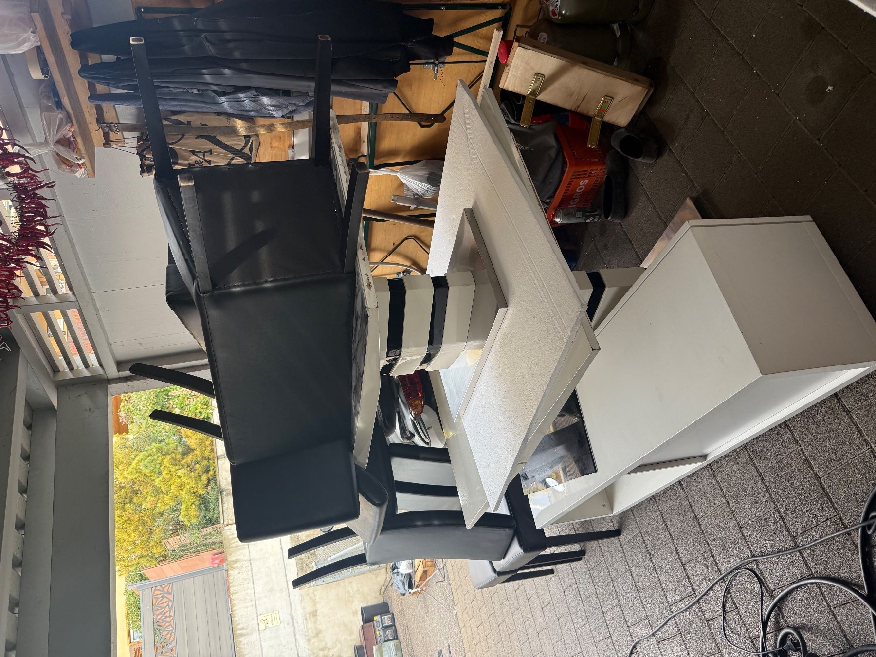 Tavolo da pranzo con sedie e credenza, bianco, ottimo stato - Image 3