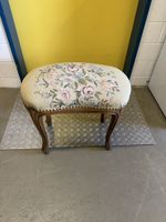 Vintage Hocker - Image 3