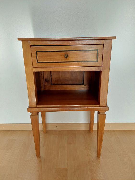Antico tavolino con cassetto, maniglia originale/intarsio