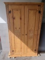 Armadio in legno - Image 2