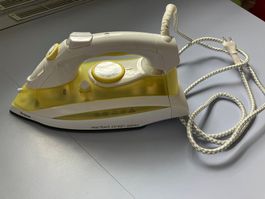 Ferro da stiro a vapore Trisa Perfect Finish 2200 NUOVO - Image 2